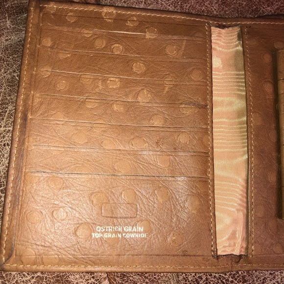Ostrich grain cowhide leather wallet - Picture 3 of 9